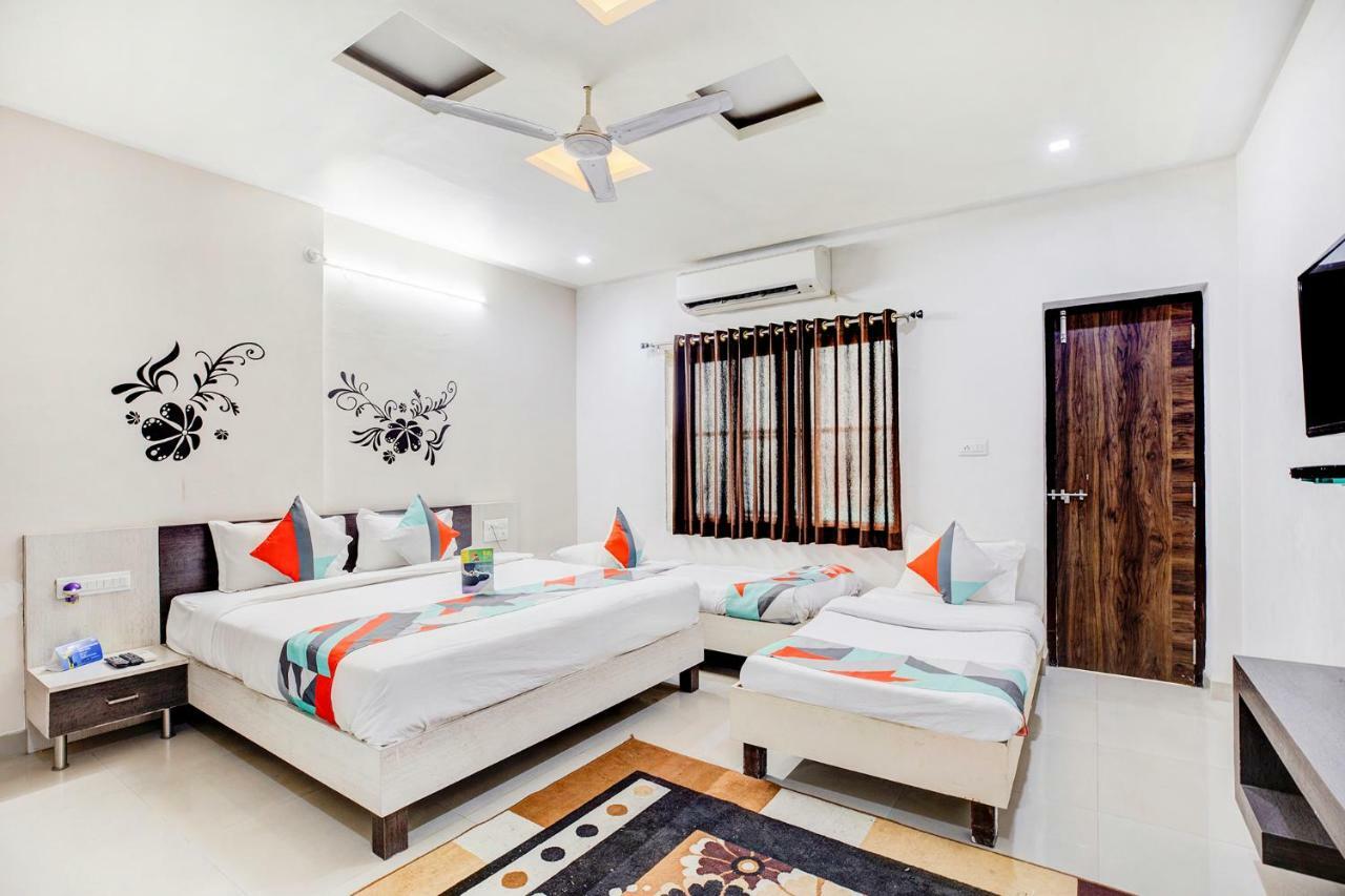 Fabhotel Himanshi Udaipur Exterior foto